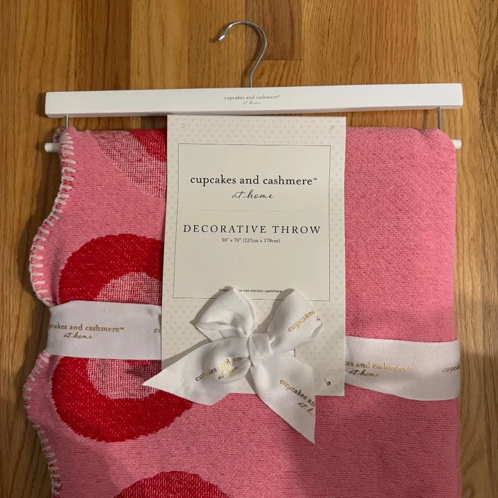 Cupcakes & Cashmere Valentine’s Day Pink Throw w/Red Hearts & Scalloped Edges